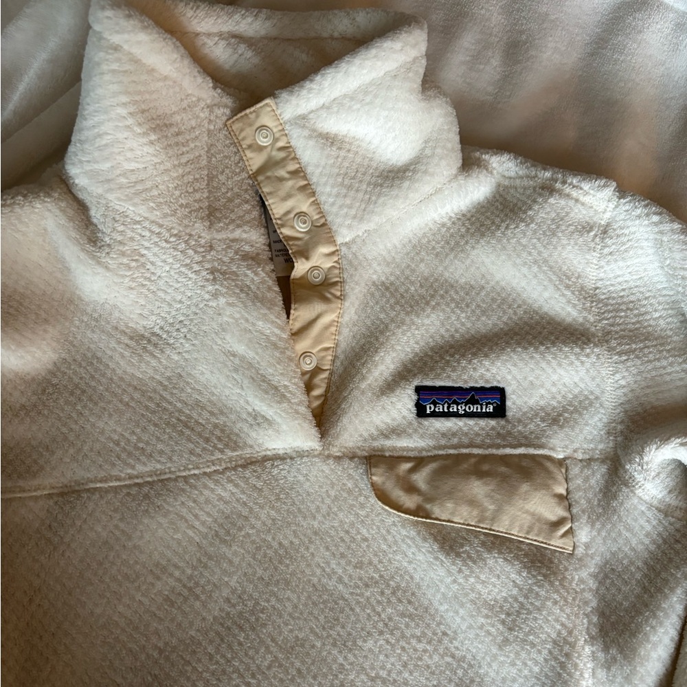 Patagonia Cream Fuzzy Pullover
